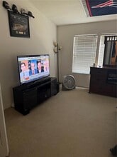 5345 60th Ave N in St. Petersburg, FL - Foto de edificio - Building Photo