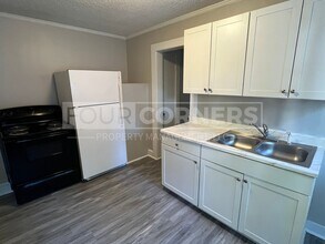 1005 Hackett St in Greensboro, NC - Building Photo - Building Photo