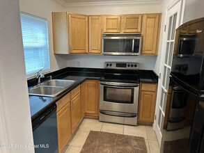 101 Summer Pl in Merritt Island, FL - Building Photo - Building Photo