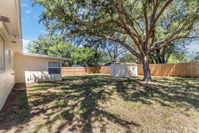 2368 Cecelia Ln in Clearwater, FL - Building Photo - Building Photo