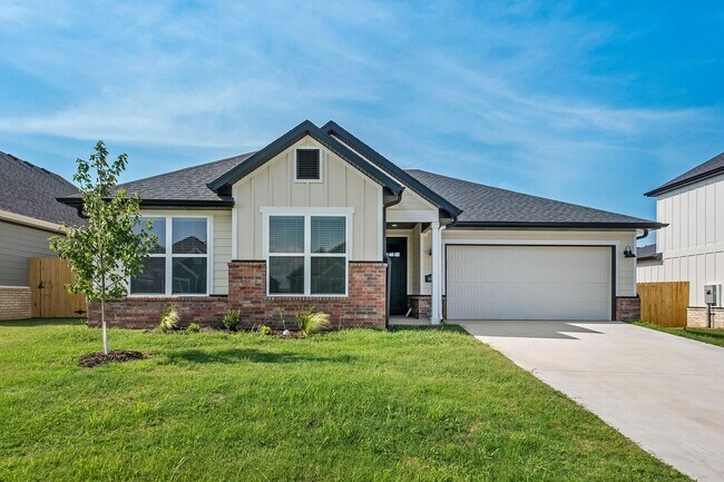 property at 6000 SW Coywolf St
