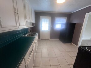 1908 Pinecrest Dr in Montgomery, AL - Foto de edificio - Building Photo