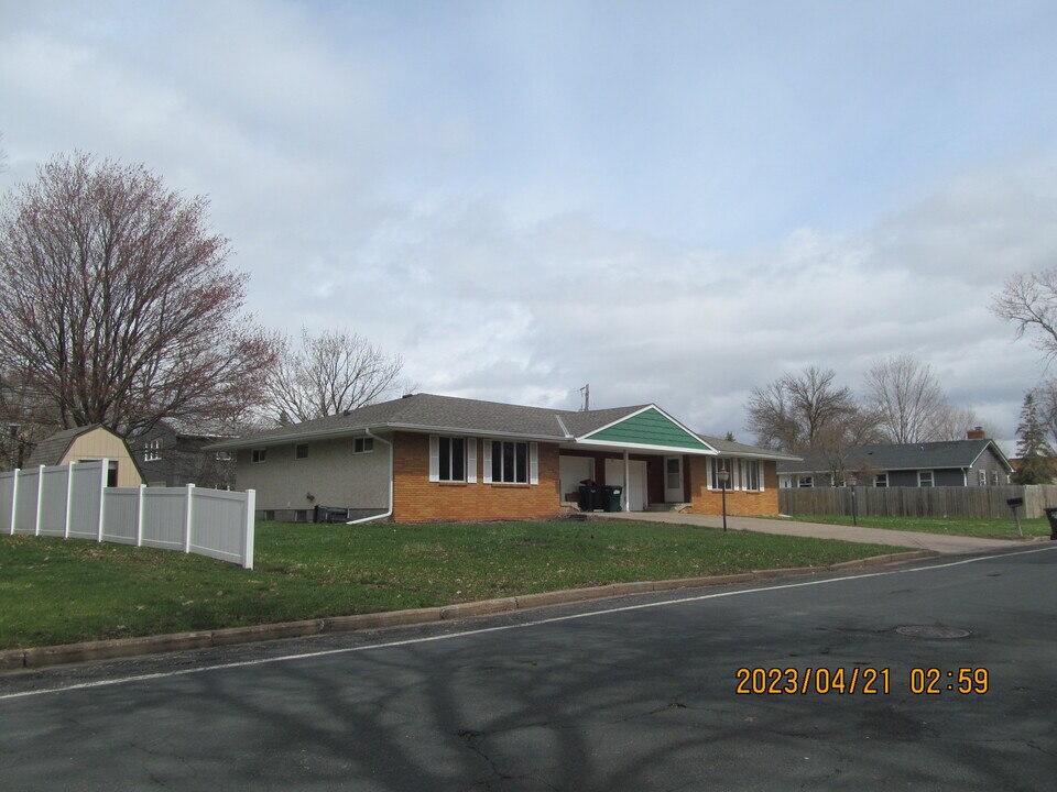 1201 Summer St Photo