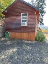 24245 Hewett Rd in Juliaetta, ID - Building Photo - Building Photo