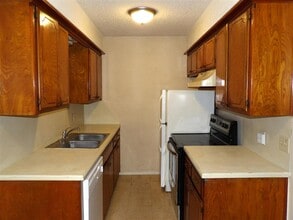 6405 NW Oak Ave in Lawton, OK - Building Photo - Building Photo