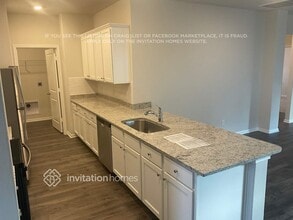 8120 Sunberry Shadow Dr in Houston, TX - Foto de edificio - Building Photo