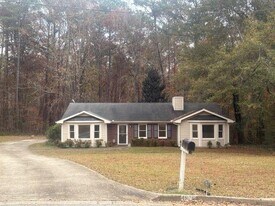 4906 Cedar Ct SE in Conyers, GA - Building Photo