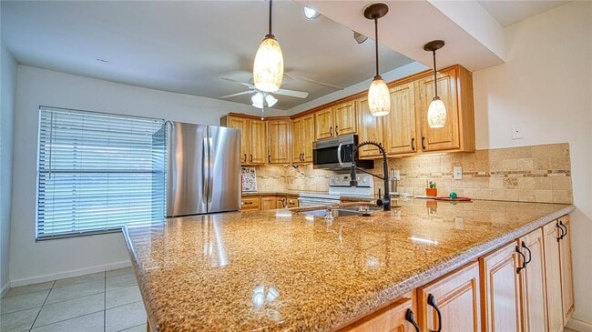 11101 SW 15th Mnr in Davie, FL - Building Photo - Building Photo