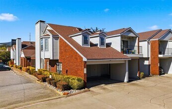 5100 Verde Valley Ln in Dallas, TX - Building Photo - Building Photo