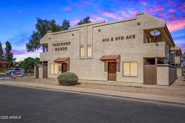 property at 410 E 9th Ave