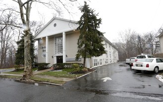 Heritage House Apartments