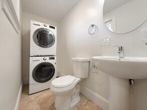 127 Shirley St in Boston, MA - Building Photo - Building Photo