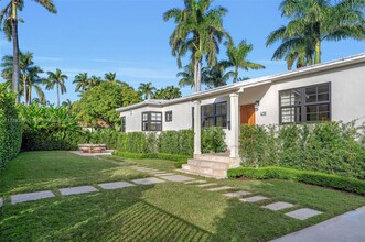 435 W Dilido Dr in Miami Beach, FL - Building Photo - Building Photo