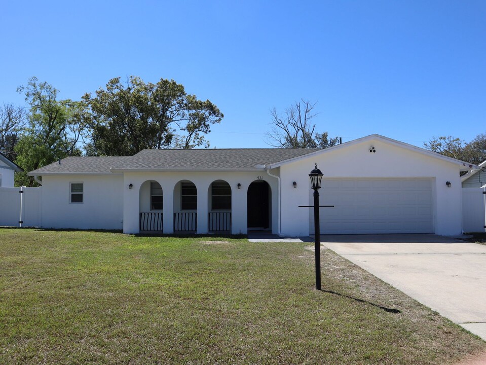 971 E Normandy Blvd in Deltona, FL - Building Photo