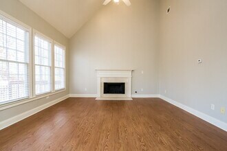 5685 Eagles Watch in Douglasville, GA - Foto de edificio - Building Photo