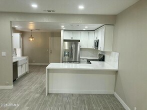 8351 W Taro Ln in Peoria, AZ - Building Photo - Building Photo