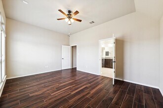 2807 Driftwood Bend Drive in Fresno, TX - Building Photo - Building Photo