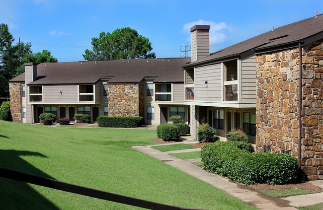 Sunchase Ridgeland Apartments in Ridgeland, MS - Building Photo - Building Photo