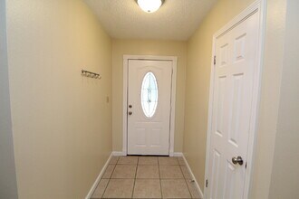 7859 Bay Meadows Dr in Pensacola, FL - Building Photo - Building Photo