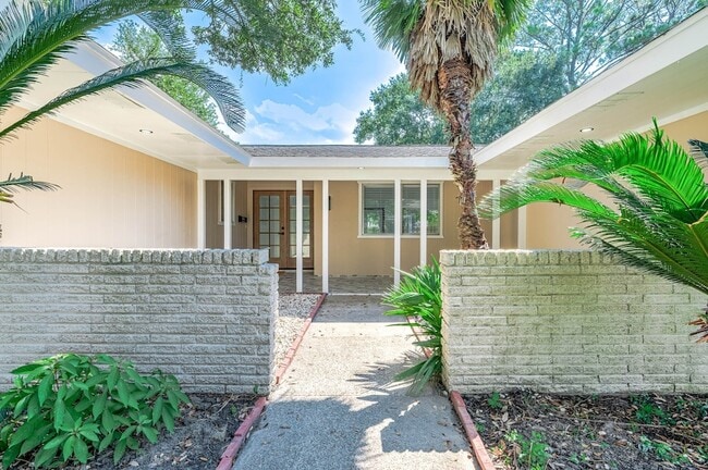 1616 Redway Ln in Houston, TX - Foto de edificio - Building Photo