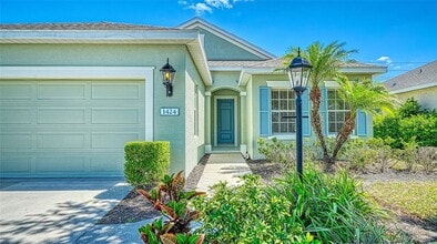 1424 Blue Horizon Circle in Bradenton, FL - Building Photo - Building Photo