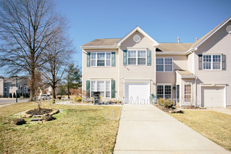 9 Sawgrass Ct in Blackwood, NJ - Building Photo
