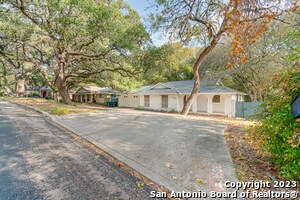 3551 Rock Creek Run in San Antonio, TX - Building Photo