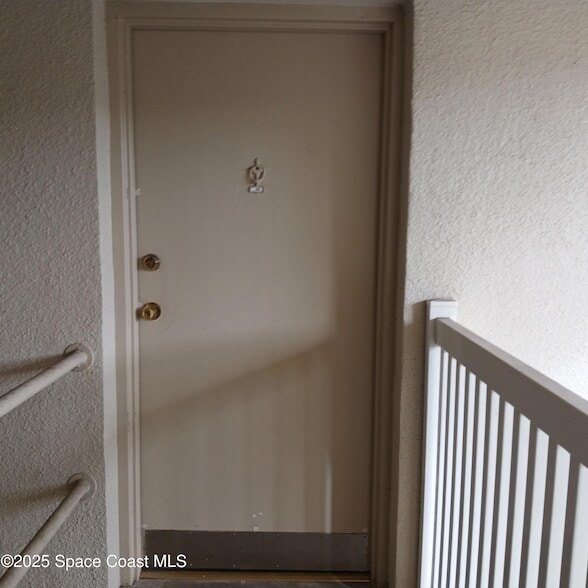 250 N Banana River Dr, Unit A8 in Merritt Island, FL - Foto de edificio - Building Photo