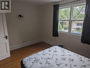 1868 Pillette Rd in Windsor, ON - Building Photo - Building Photo