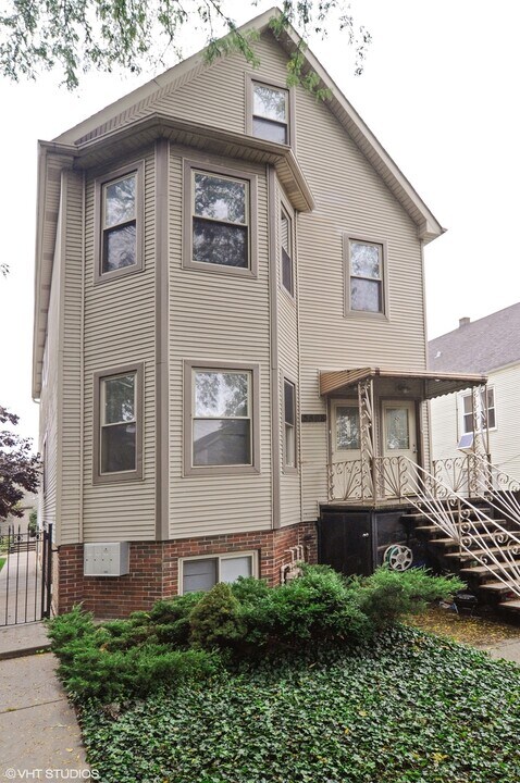3508 N Lowell Ave-Unit -G in Chicago, IL - Foto de edificio