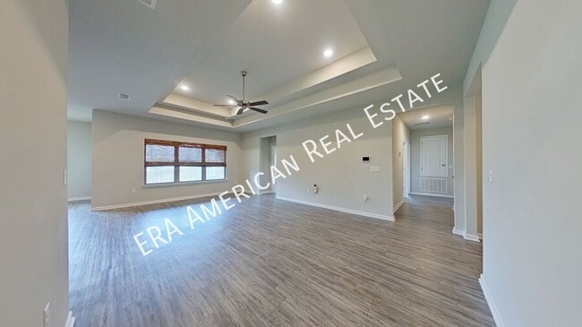 305 Merlin Ct in Crestview, FL - Building Photo - Building Photo