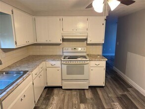 7540 Venice Dr in Port Richey, FL - Building Photo - Building Photo