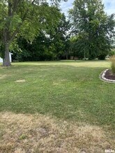 1606 W Woodside Dr in Dunlap, IL - Building Photo - Building Photo