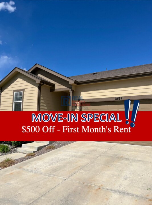 2684 Trio Falls Dr in Loveland, CO - Building Photo