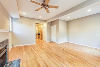 825 W Cuyler Ave in Chicago, IL - Building Photo - Building Photo