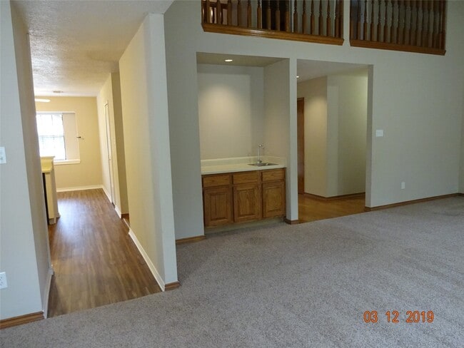 property at 73 Hickory Oak Dr
