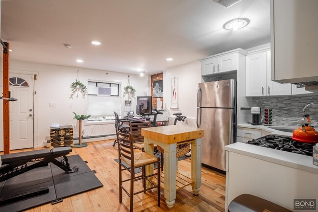 403 Monroe St in Brooklyn, NY - Building Photo - Building Photo