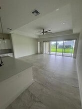 267 Amaryllis Way in Lake Alfred, FL - Building Photo - Building Photo
