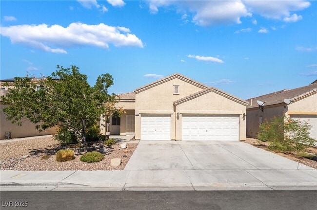 property at 5954 Reflection Point Ct