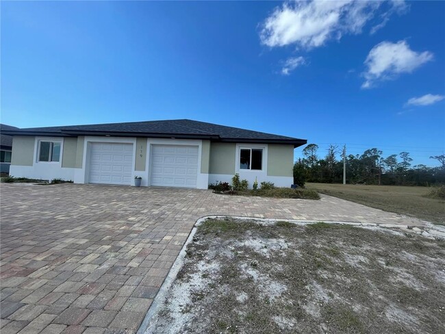 119 Boundary Blvd in Rotonda West, FL - Building Photo - Building Photo