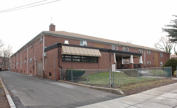 JFK Apartments in Rahway, NJ - Building Photo - Building Photo