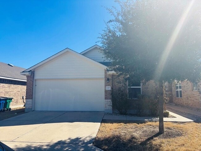 property at 1307 Henry David Dr