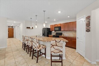 2623 Hawthorn Mill Ln in Houston, TX - Building Photo - Building Photo