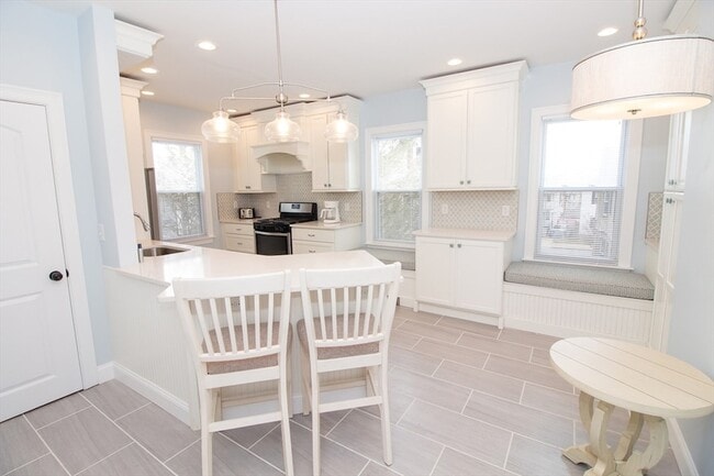 141 Adams St, Unit 2 in New Bedford, MA - Building Photo - Building Photo
