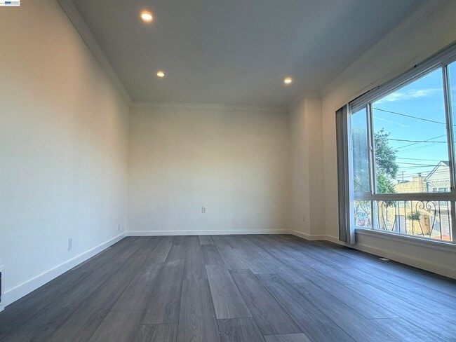 175 W Moltke St in Daly City, CA - Building Photo - Building Photo