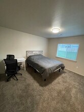 601 S Kent St, Unit SI ID1324044P in Kennewick, WA - Building Photo - Building Photo