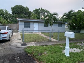 1615 NW 16th St