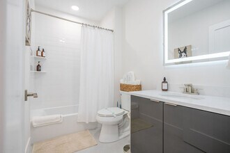 38 Hichborn St, Unit ID1319724P in Boston, MA - Foto de edificio - Building Photo