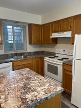 Hickory Hills Apartments in Chittenango, NY - Foto de edificio - Building Photo