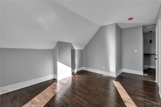 property at 2 Dewitt St